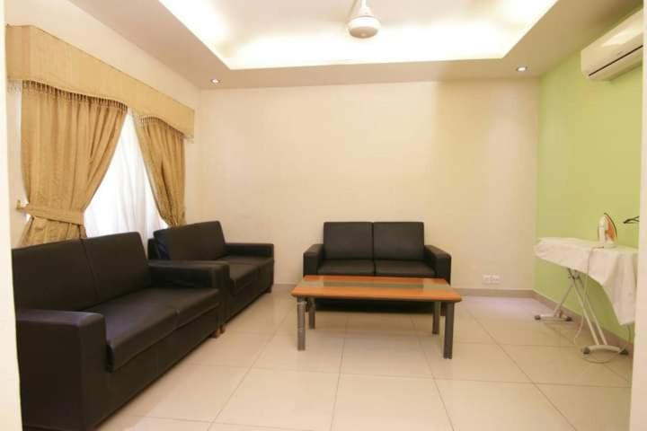 Hira Guest House Karachi Ngoại thất bức ảnh