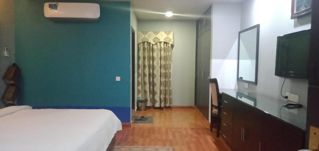 Hira Guest House Karachi Ngoại thất bức ảnh