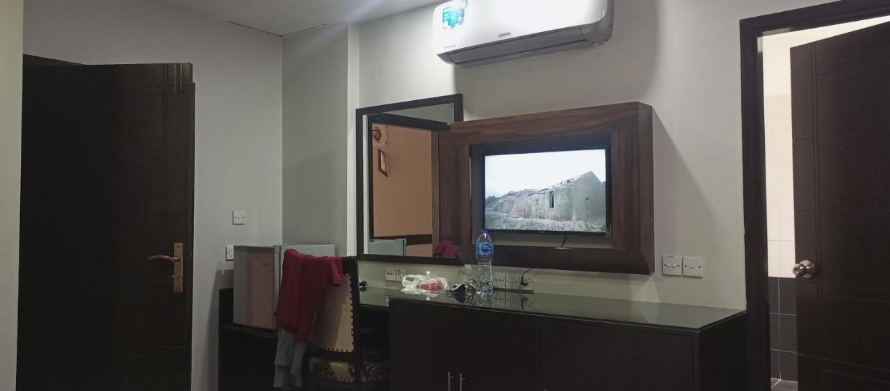 Hira Guest House Karachi Ngoại thất bức ảnh