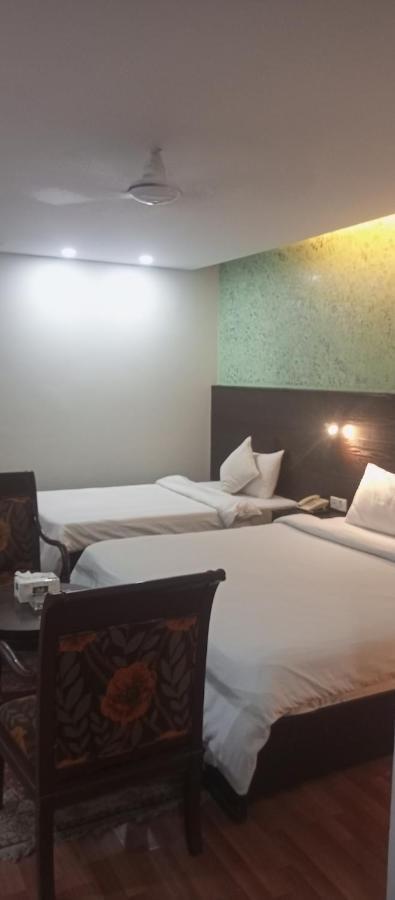 Hira Guest House Karachi Ngoại thất bức ảnh